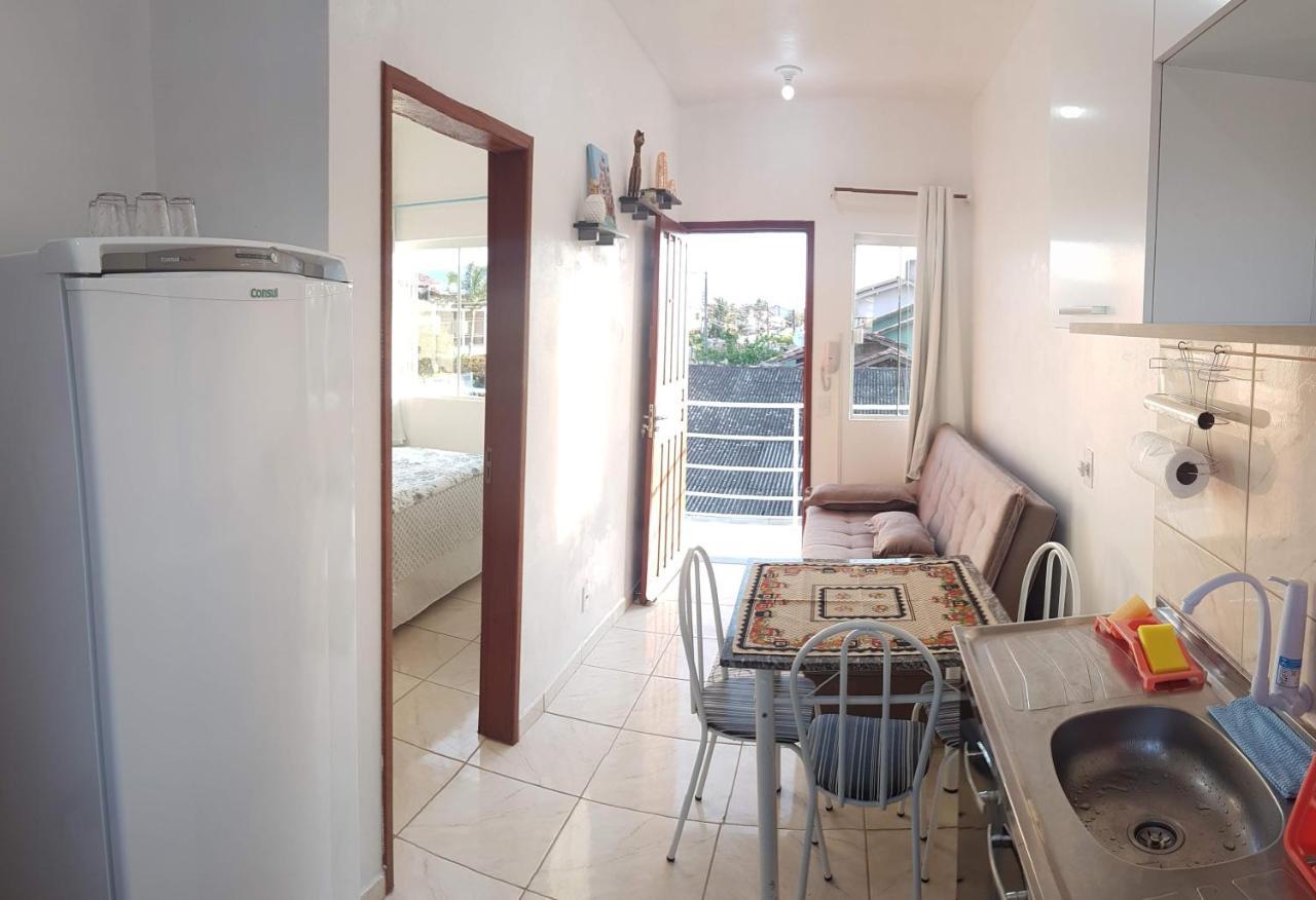 Apartamento Proximo Ao Aeroporto De Florianopolis. Buitenkant foto