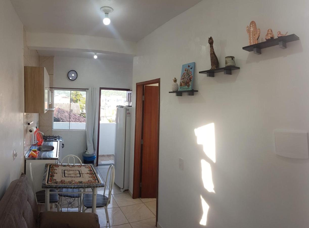 Apartamento Proximo Ao Aeroporto De Florianopolis. Buitenkant foto