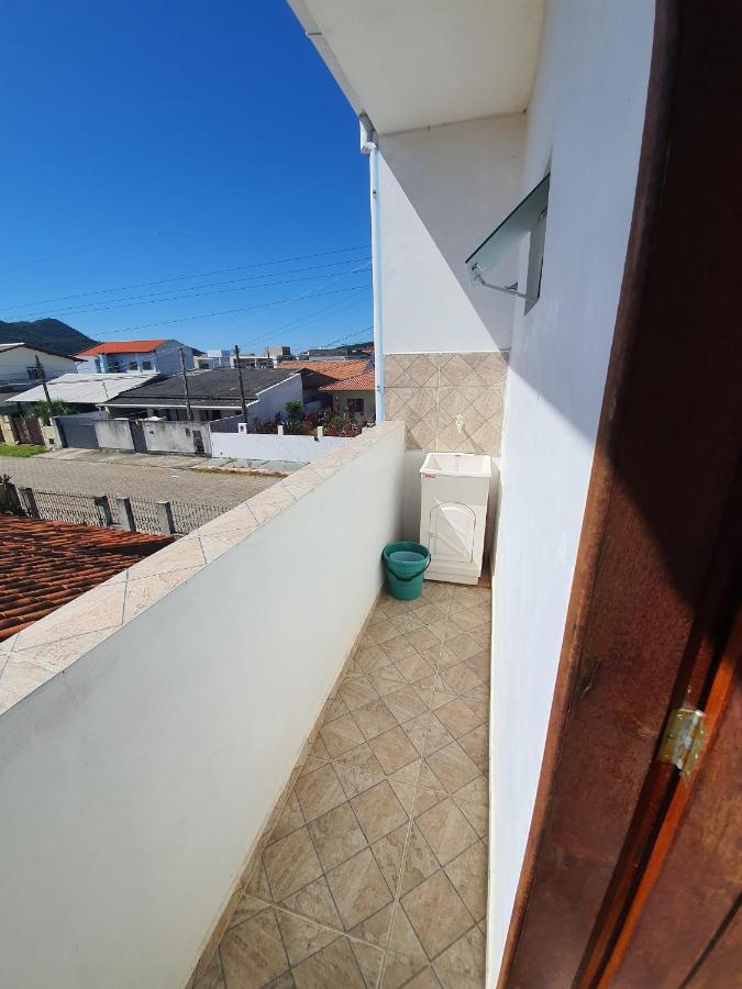 Apartamento Proximo Ao Aeroporto De Florianopolis. Buitenkant foto